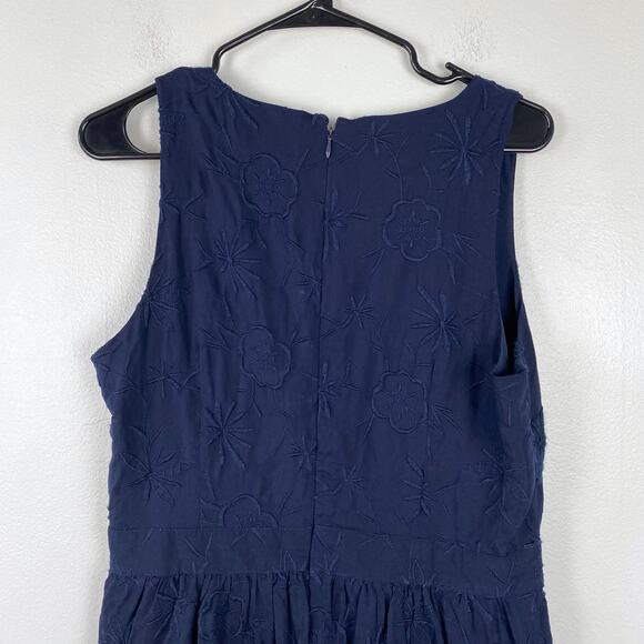 Loft Embroidered Flowers Flare Cocktail Dress Navy Fit Flare Sleeveless Size 10 - Picture 8 of 11